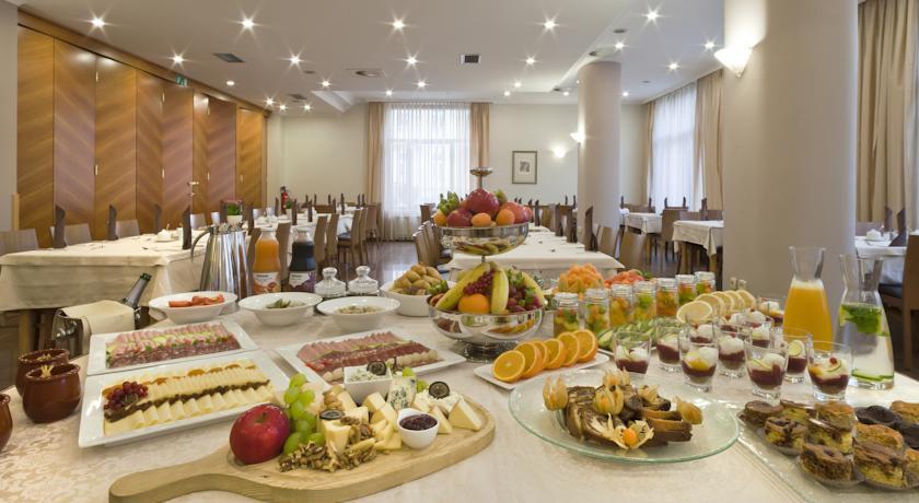 Hotel Piramida 4*